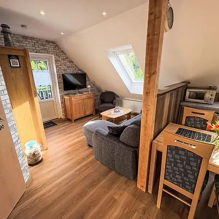 Fecht By Interhome Leezdorf